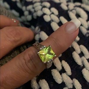 Lia Sophia “Appletini” ring. Size 6
